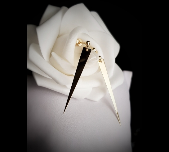 Zlaté náušnice lesklé trojuholíčkové