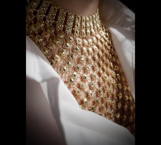 Zlatý náhrdelník - zlatý šál