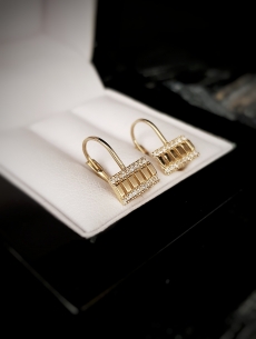 Zlaté náušnice Megi