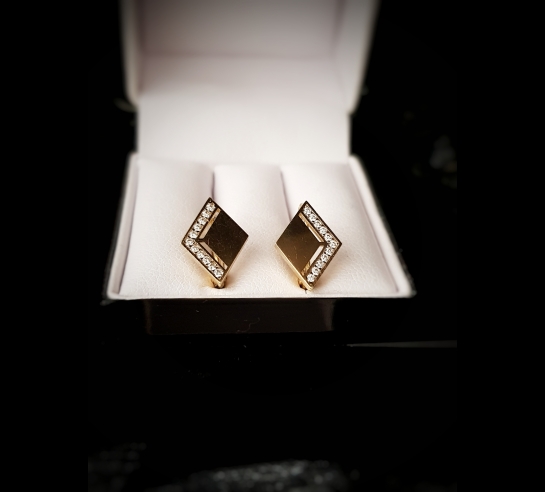 Detské zlaté náušnice kosoštvorce so...