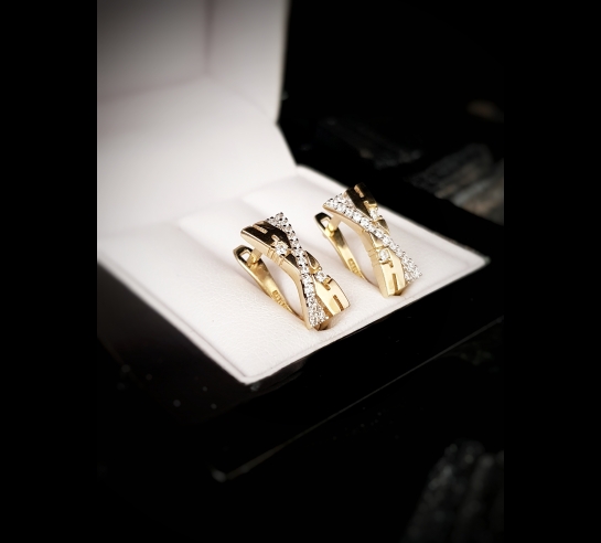 Zlaté náušnice xkové so zirkónom