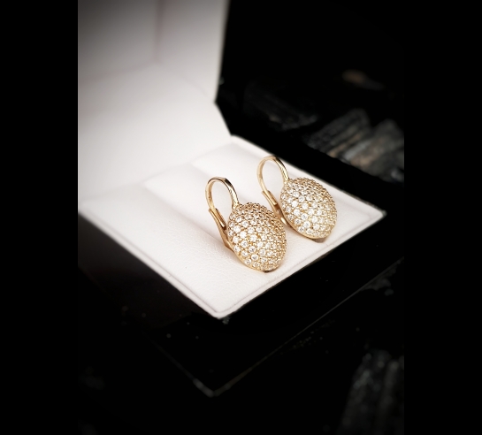 Zlaté náušnice vypuklé so zirkónmi