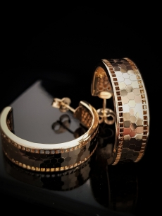 Zlaté náušnice Neo nero