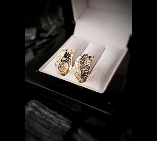 Zlaté náušnice Adel