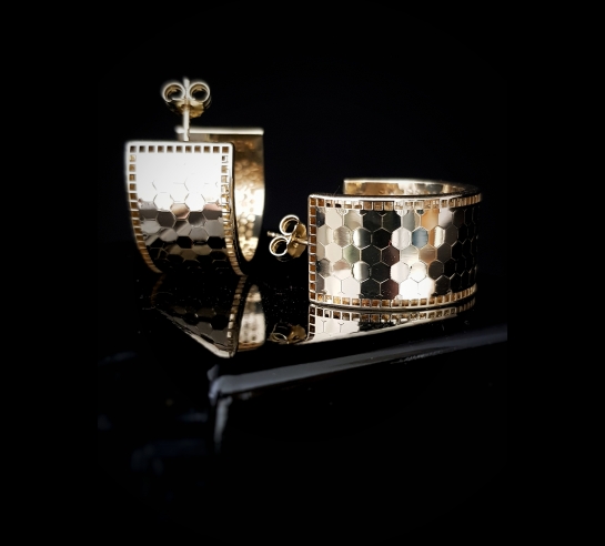 Zlaté náušnice Neo Nero Mona