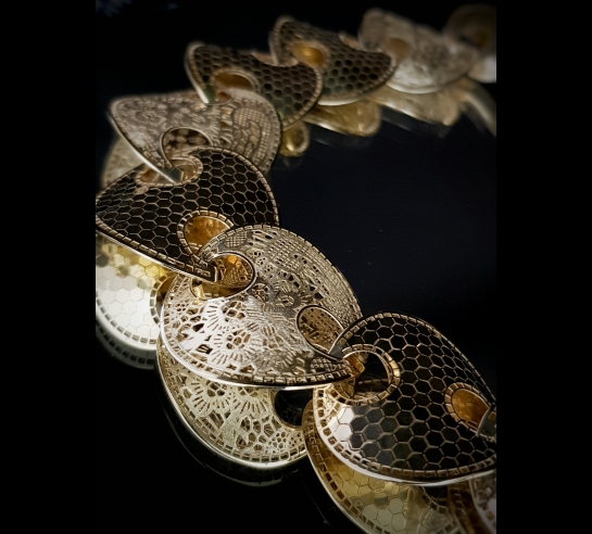 Zlatý dámsky náhrdelník Luxury Neonero