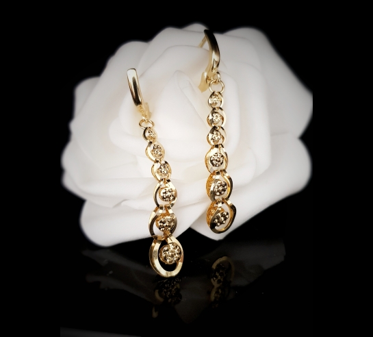 Zlaté náušnice dámske retiazkové