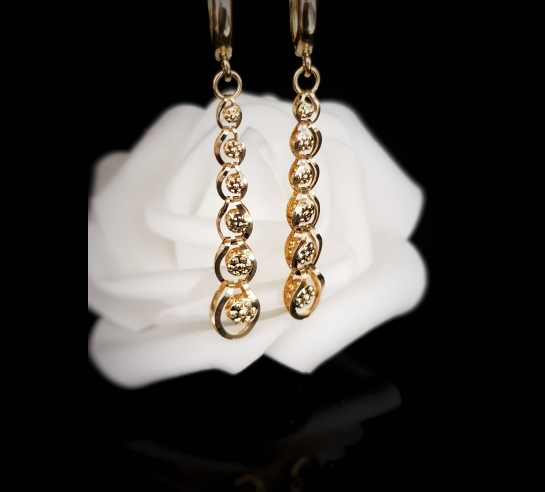 Zlaté náušnice dámske retiazkové