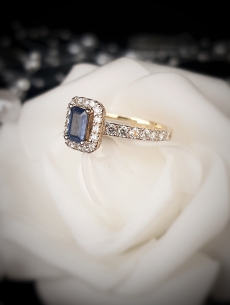 Zlatý briliantový prsteň... 2