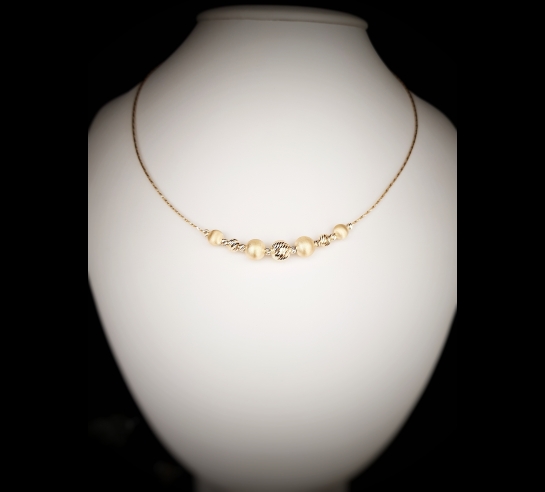 Zlatý náhrdelník Beolitt