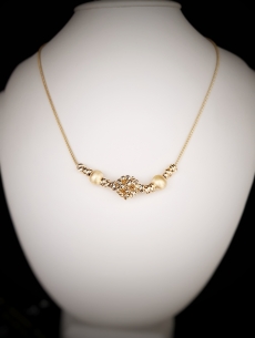 Zlatý náhrdelník Baeryt