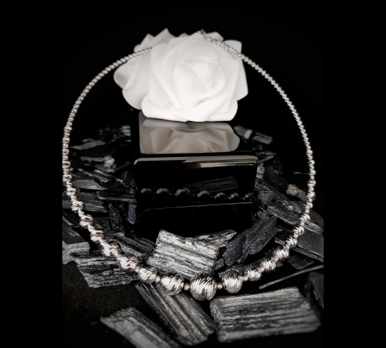 Zlatý náhrdelník Bizmit