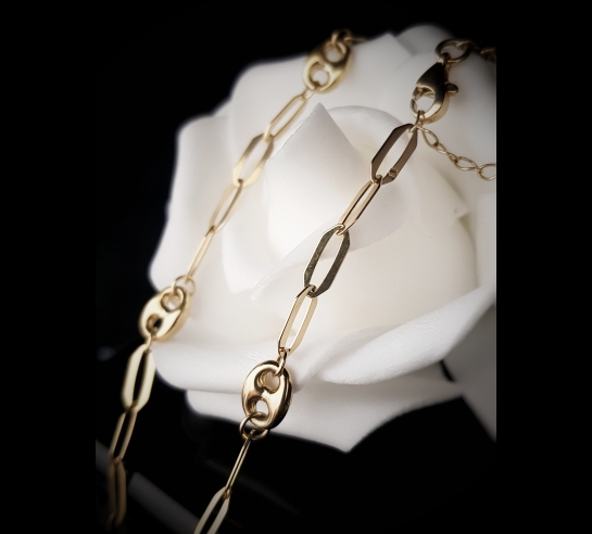 Zlatá retiazka Marinellite