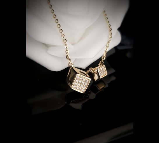 Zlatá retiazka Madocit