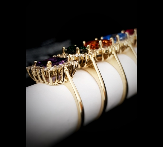 Zlatý prsteň Mauve s farebným zirkónom