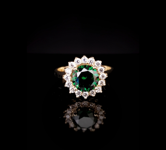 Zlatý prsteň Verde s farebným zirkónom