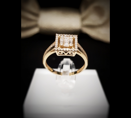 Zlatý prsteň Romance