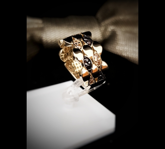 Zlatý prsteň Magnific