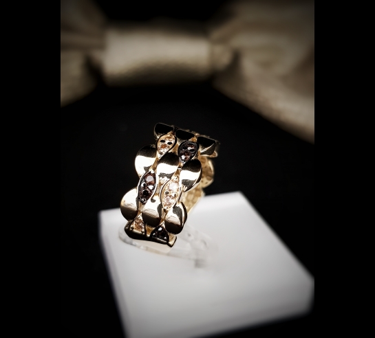 Zlatý prsteň Magnific