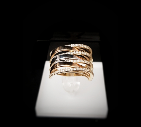 Exkluzívny prsteň Nett