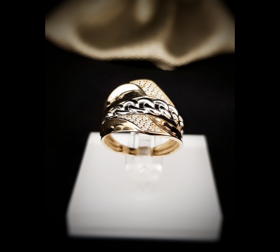 Zlatý prsteň Dormir