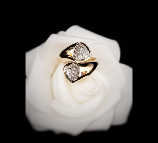 Exkluzívny prsteň Luxury