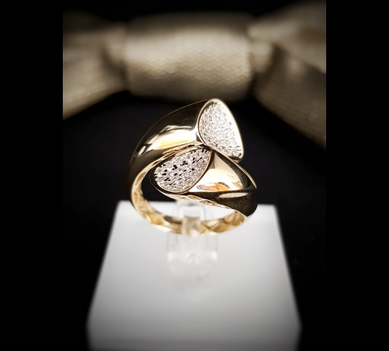 Exkluzívny prsteň Luxury