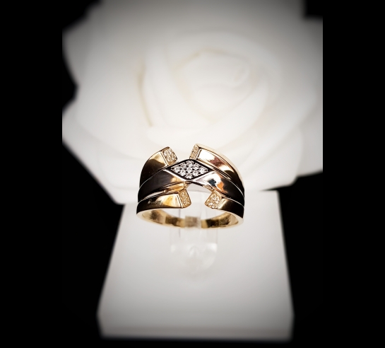 Luxusný prsteň Agraciat