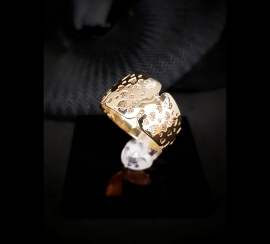 Zlatý prsteň Amorit