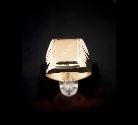 Zlatý prsteň Thabit