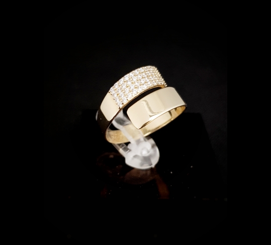 Zlatý prsteň Monic