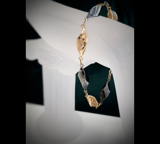 Zlatý náramok Dale