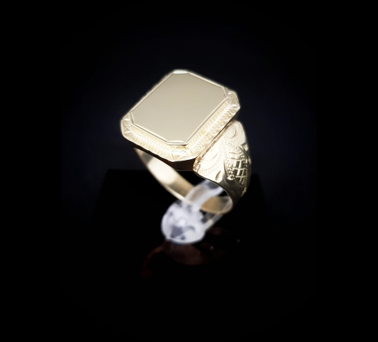 Zlatý pečatný prsteň Dorian