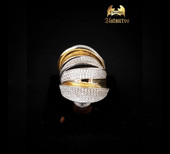 Extravagantný zlatý prsteň Tamir