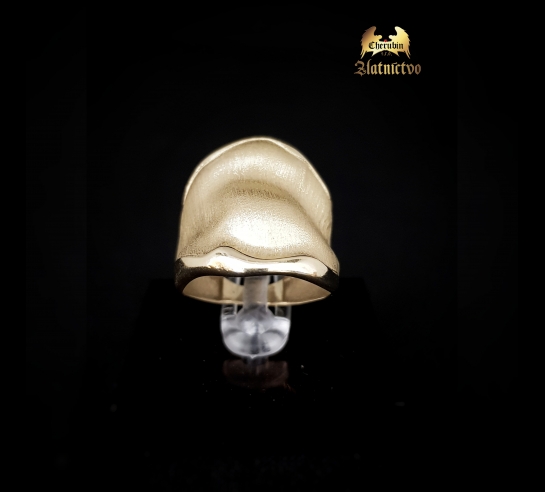 Zlatý luxusný prsteň Izador