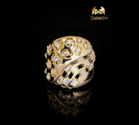 Zlatý prsteň Maorid