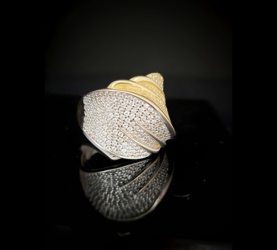 Zlatý prsteň Camio