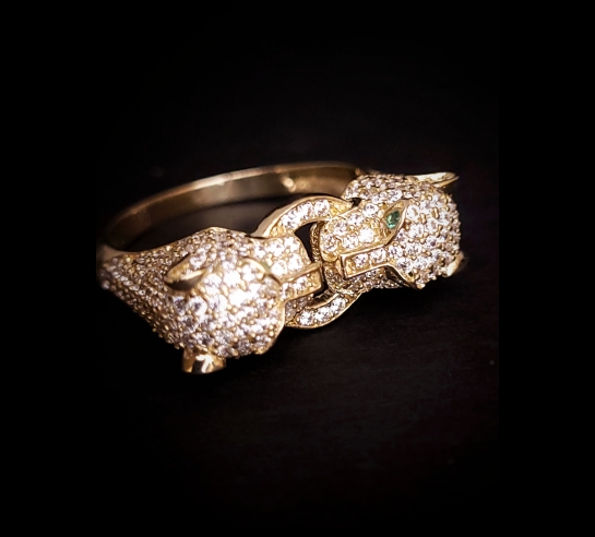 Zlatý exkluzívny prsteň pumy