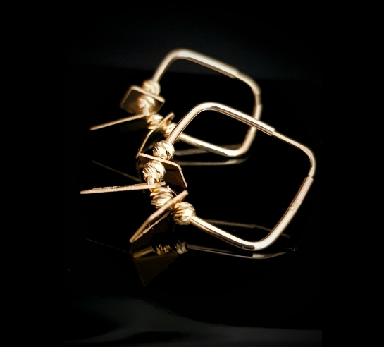 Zlaté náušnice Azalea