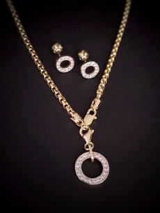 Zlatý prívesok Lena s...