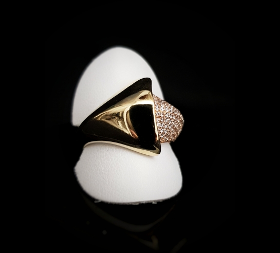 Zlatý prsteň exkluzív