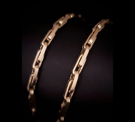 Zlatá retiazka Hadar