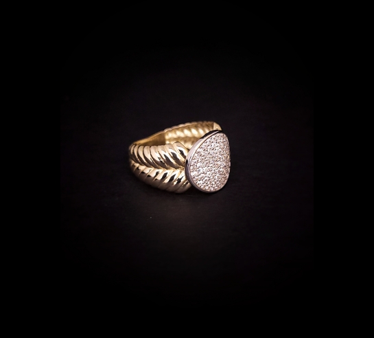 Zlatý prsteň Tamelia