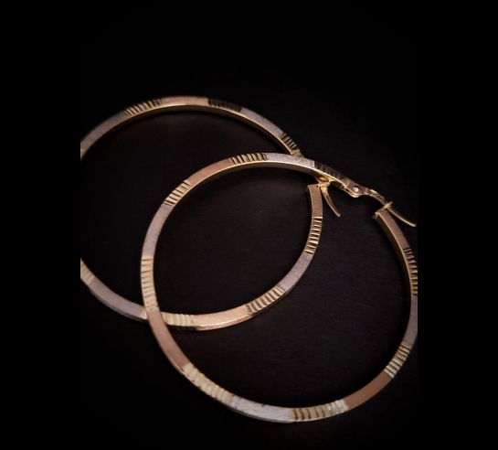 Zlaté kruhové náušnice Sally