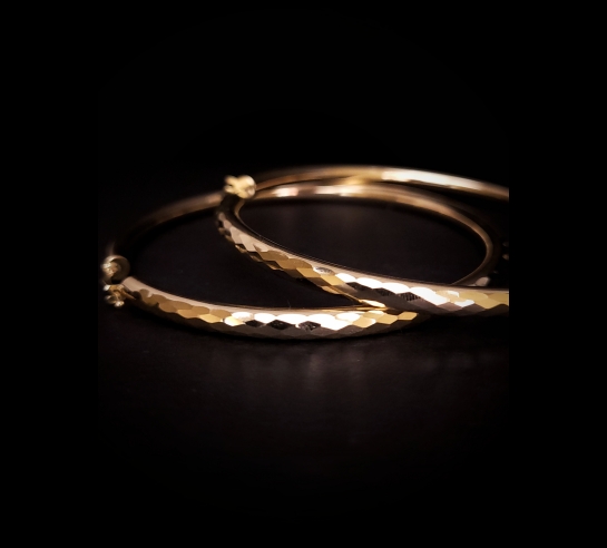 Zlaté náušnice kruhové s gravírom