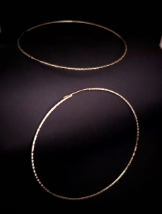 Zlaté kruhové náušnice s... 2