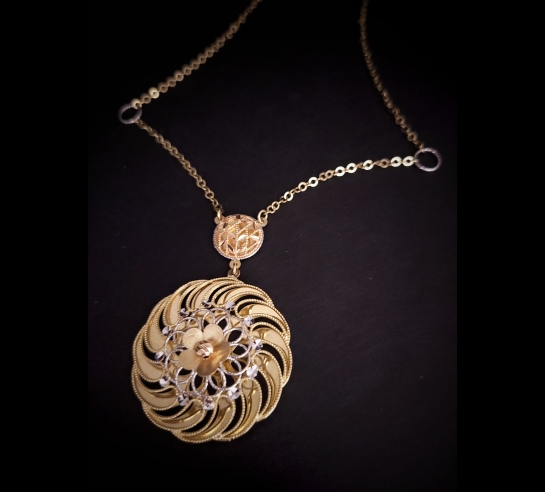 Zlatá celebrit retiazka Mangel