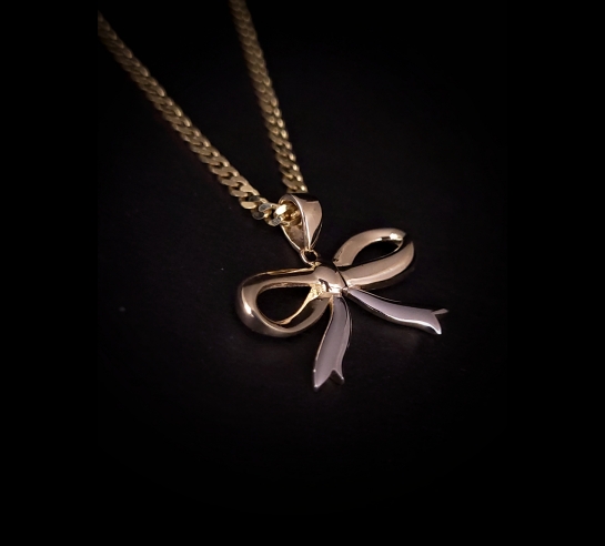 Zlatý trendy prívesok mašlička