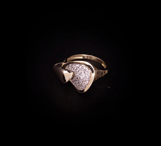 Zlatý prsteň Jolany