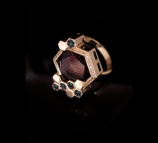 Zlatý jedinečný prsteň Fabulous